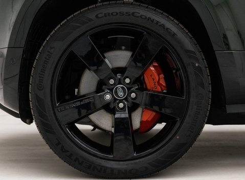 Land Rover Defender 3.0 D300 MHEV X Auto 4WD Euro 6 (s/s) 3dr 16