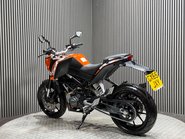 KTM Duke 2016 INCREDIBLY CLEAN LONG MOT ONLY 1K AKRAPOVIC 6