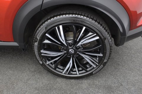 Nissan Juke 5dr 1.0 DIG-T Tekna+ 29