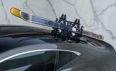 Aston Martin Vantage 007 Edition 38