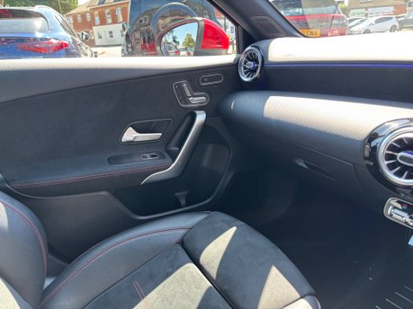 Mercedes-Benz A Class 1.3 A200 AMG Line (Premium Plus) Hatchback 5dr Petrol 7G-DCT Euro 6 28