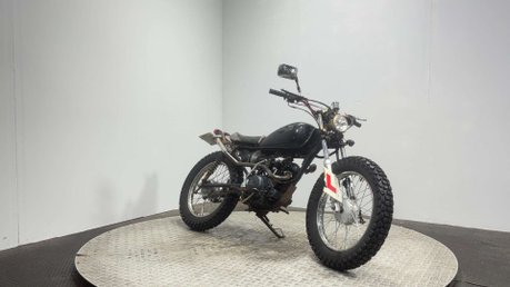 Yamaha YBR 125 2005 SCRAMBLER PROJECT BUILD 125CC LEARNER SPARES OR REPAIR 2