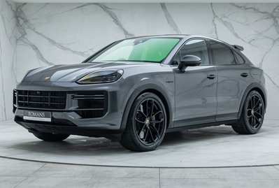 Porsche Cayenne TURBO E-HYBRID GT