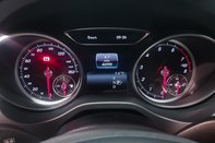 Mercedes-Benz GLA Class GLA 180 URBAN EDITION 15