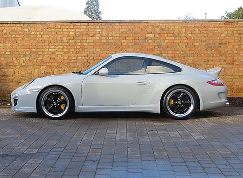 Porsche 911 Sport Classic 2