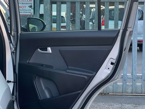 Kia Sportage 1.7 Sportage 2 CRDi 5dr 40