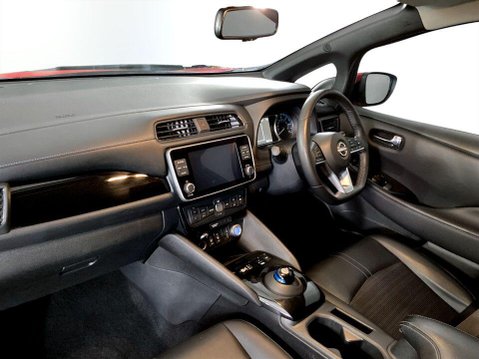 Nissan LEAF 59kWh e+ N-Connecta Hatchback 5dr Electric Auto (217 ps) Air Con - Alloys - 15