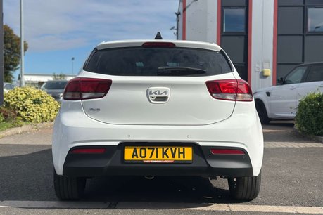 Kia Rio 1.0 T-GDi MHEV 3 Hatchback 5dr Petrol Hybrid DCT Euro 6 (s/s) (118 bhp) 11