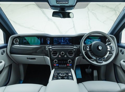 Rolls-Royce Cullinan Series II BLACK BADGE 22