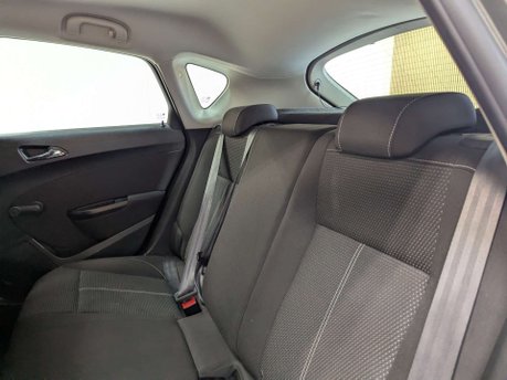 Vauxhall Astra 2.0 Astra SRi CDTi Auto 5dr 41