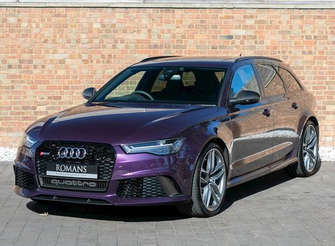 Audi RS6 Avant Performance 4