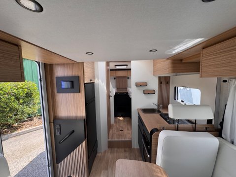 Pilote P740FGJ Evidence 2025 MODEL 15