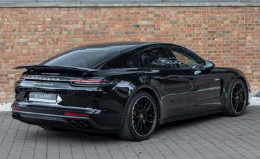 Porsche Panamera Turbo S E-Hybrid 7
