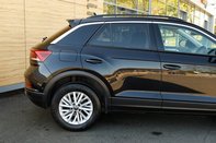 Volkswagen T-Roc LIFE TSI 7