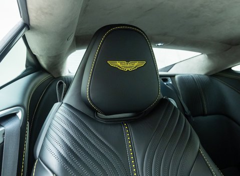 Aston Martin DB11 V8 COUPE 12