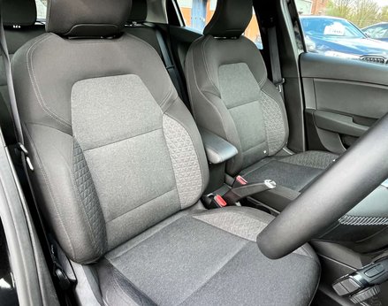 Renault Clio 1.0 Clio Evolution TCE 5dr 59