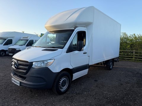Mercedes-Benz Sprinter 2.0 315 CDI Progressive RWD L3 Euro 6 (s/s) 2dr 4
