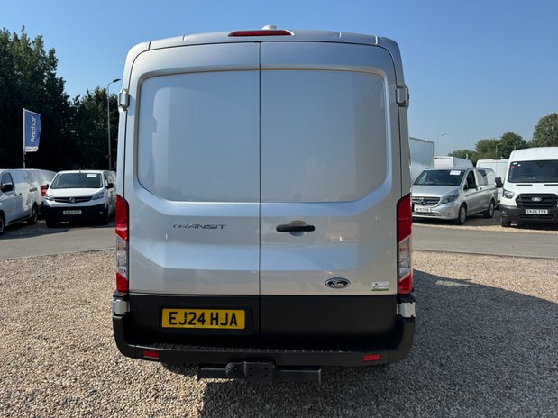 Ford Transit MWB L2H2 Medium Roof Leader 350 Air Con EURO 6 7