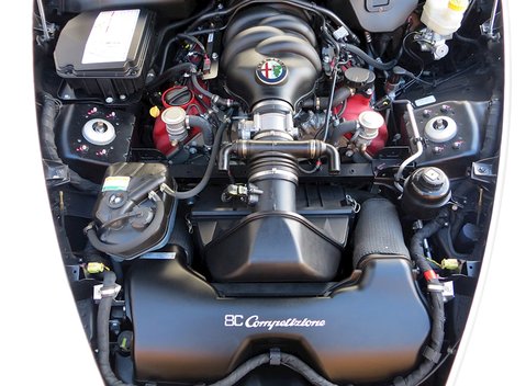 Alfa Romeo 8C Competizione 6