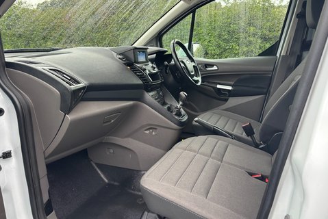 Ford Transit Connect 240 L2 Limited 120 ps Panel Van 15