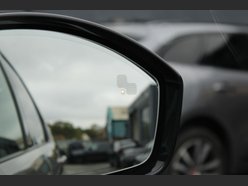 Land Rover Discovery Sport R-DYNAMIC HSE PHEV 31