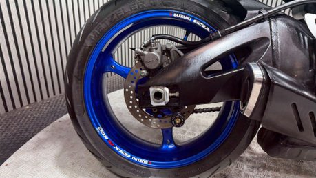 Suzuki GSX-R GSXR600 2008 K7 ONLY 14K NEW MOT 600CC SUPER SPORT 13