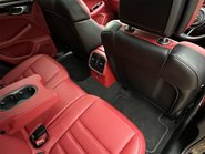 Porsche Macan TURBO PDK 77