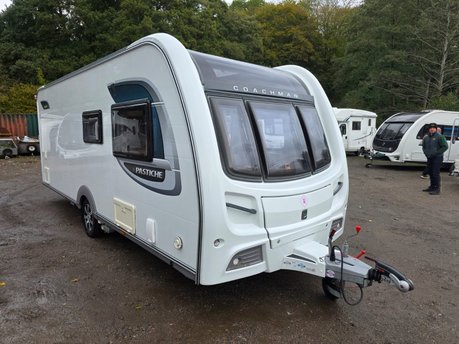 Coachman Pastiche 560/4 3