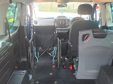Peugeot Partner E-HDI TEPEE S 21