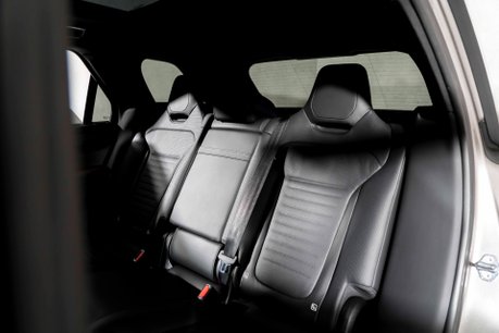 Land Rover Range Rover Sport SV EDITION ONE. FULL SATIN PPF. CARBON CERAMIC BRAKES. SLIDING PANO ROOF. 27