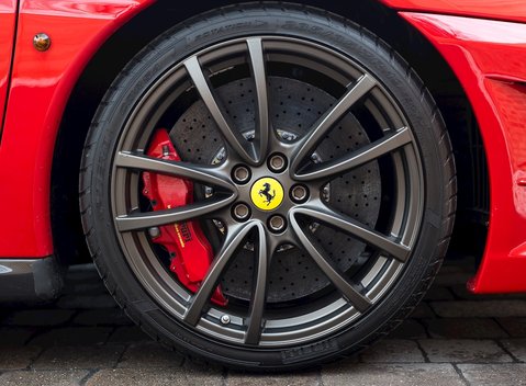 Ferrari 430 Scuderia Spider 16M 6