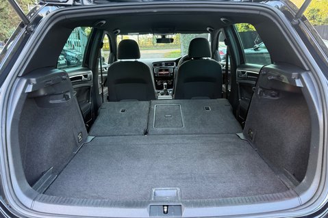 Volkswagen Golf GTD -TWO OWNERS -£20 ROAD TAX -9 SERVICES - ORIGINAL & UNMODIFIED -KEYLESS 43