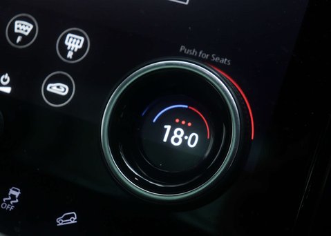 Land Rover Range Rover Evoque 1.5 Range Rover Evoque R-Dynamic HSE P300e Auto 4WD 5dr 40