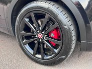 Jaguar E-Pace 2.0 D204 MHEV R-Dynamic Black Auto AWD Euro 6 (s/s) 5dr 48