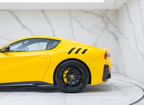 Ferrari F12 TDF 40