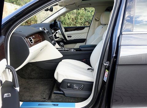 Bentley Bentayga 22
