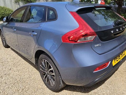Volvo V40 2.0 V40 Momentum T2 5dr 3