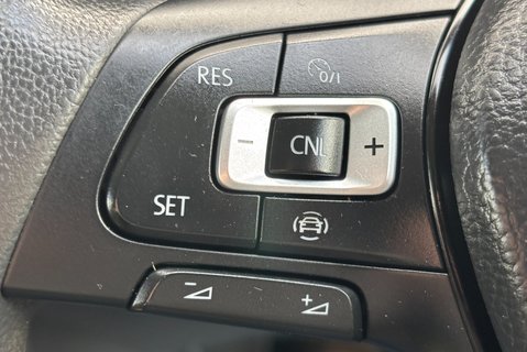 Volkswagen Crafter CR35 140ps Tdi Lwb H/R Trendline Duo Van 20