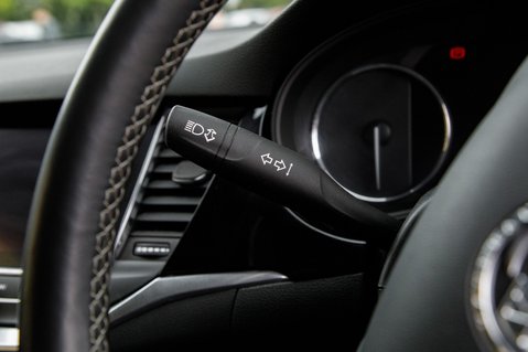 Vauxhall Astra ELITE NAV 15