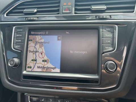 Volkswagen Tiguan 2.0 TDI BlueMotion Tech R-Line SUV 5dr Diesel DSG 4Motion Euro 6 (s/s) (150 57