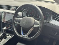 Volkswagen Passat 1.4 TSI 13kWh GTE Estate 5dr Petrol Plug-in Hybrid DSG Euro 6 (s/s) (218 ps 11