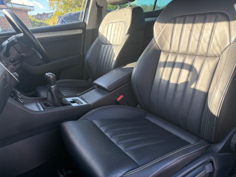 Skoda Superb SE TECHNOLOGY TDI 14