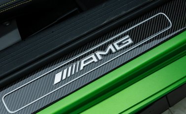 Mercedes-Benz AMG GT R 22