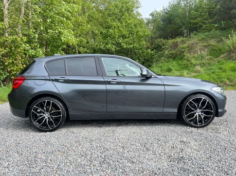 BMW 1 Series 1.5 118i Sport 5dr 3