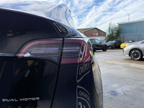 Tesla Model Y (Dual Motor) Long Range SUV 5dr Electric Auto 4WDE (384 bhp) 18
