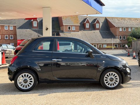 Fiat 500 DOLCEVITA MHEV 4