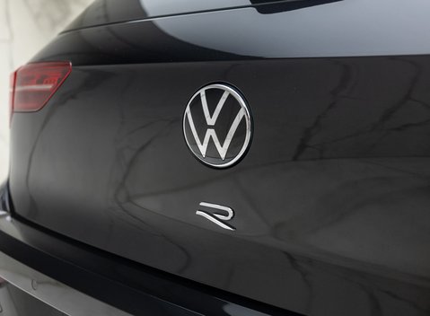 Volkswagen Golf R TSI 4MOTION 38