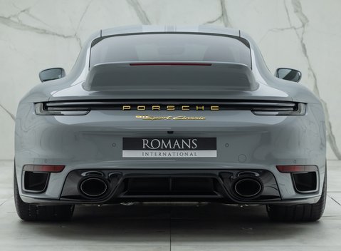 Porsche 911 SPORT CLASSIC (992) 8