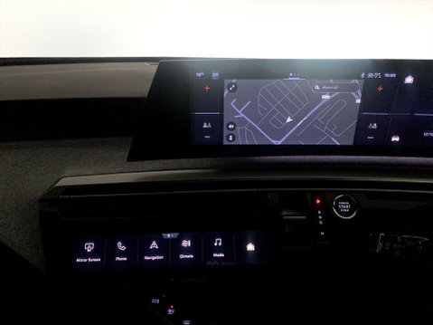 Peugeot 3008 1.2 Allure SUV 5dr Petrol Hybrid e-DSC6 Euro 6 (s/s) (136 ps) Cruise Contr 17