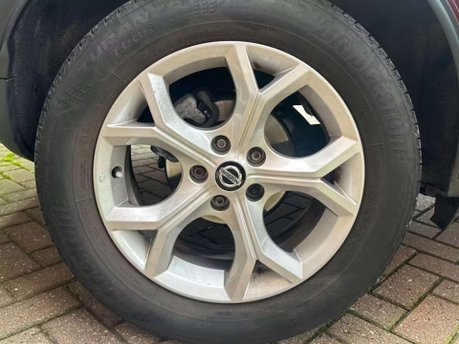 Nissan Juke 1.0 DIG-T N-Connecta SUV 5dr Petrol DCT Auto Euro 6 (s/s) (114 ps) 27